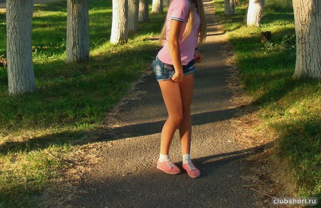 49896_asuoluxa7lq.jpg